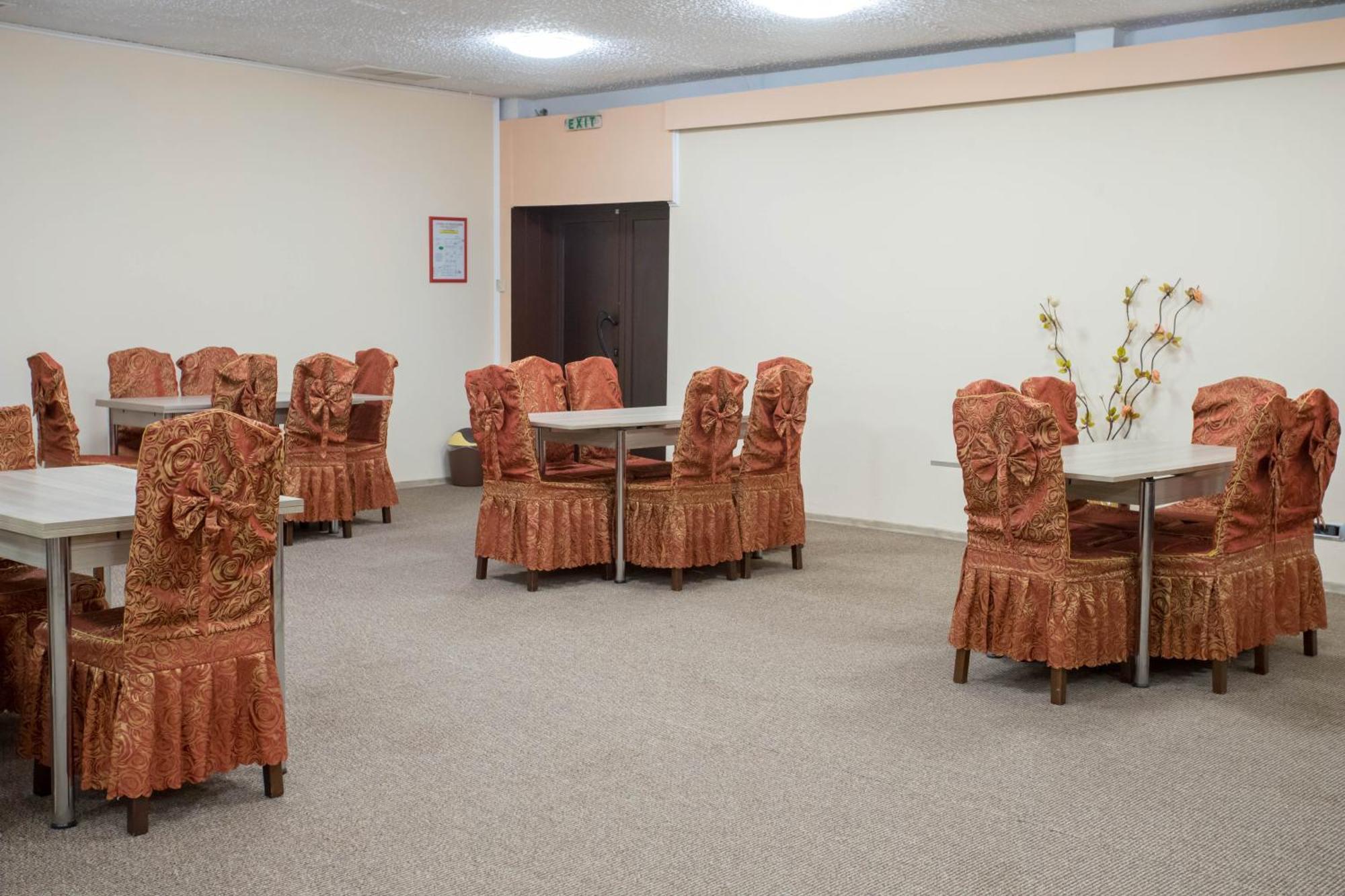 Park Hotel Ivailo Veliko Tarnovo Extérieur photo