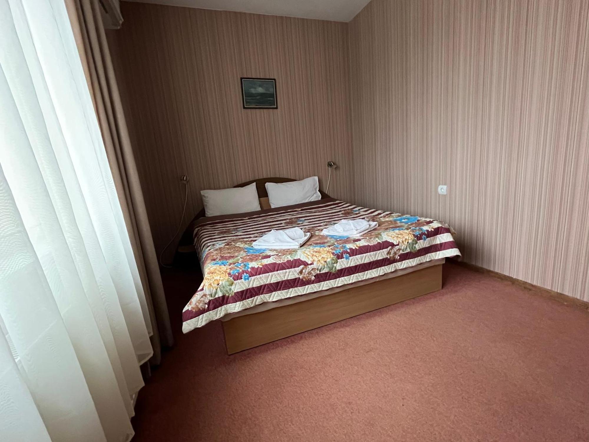 Park Hotel Ivailo Veliko Tarnovo Chambre photo