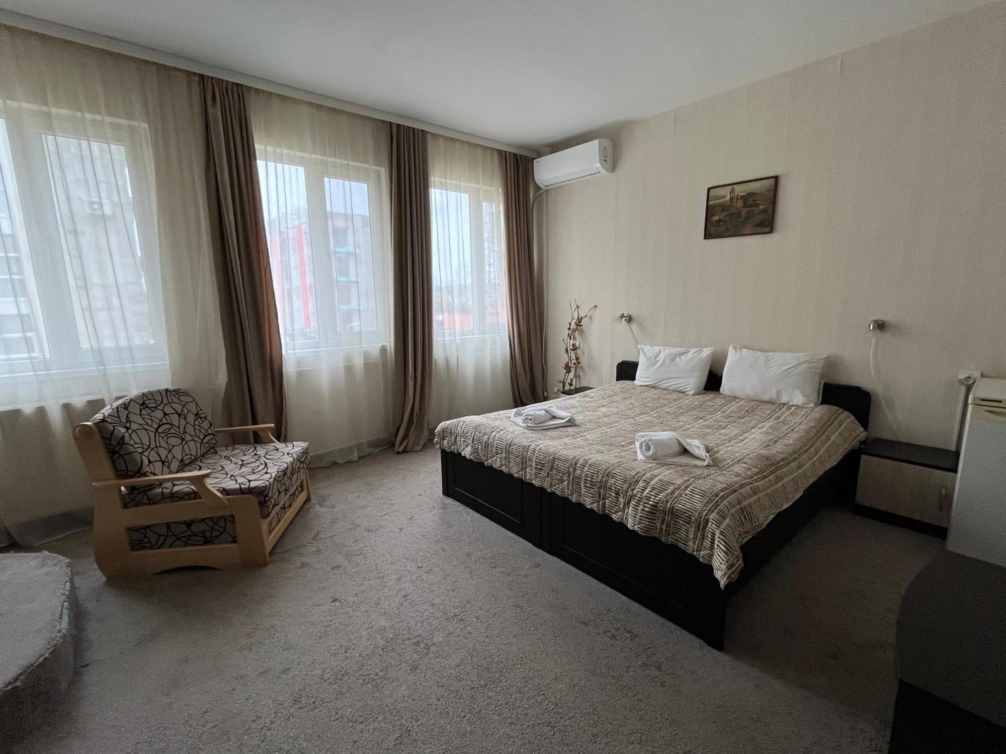 Park Hotel Ivailo Veliko Tarnovo Extérieur photo