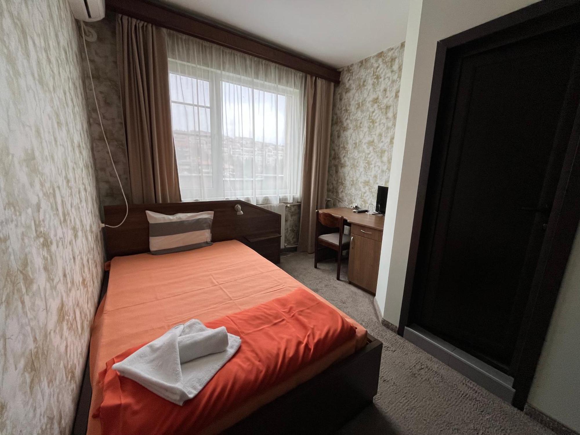 Park Hotel Ivailo Veliko Tarnovo Chambre photo