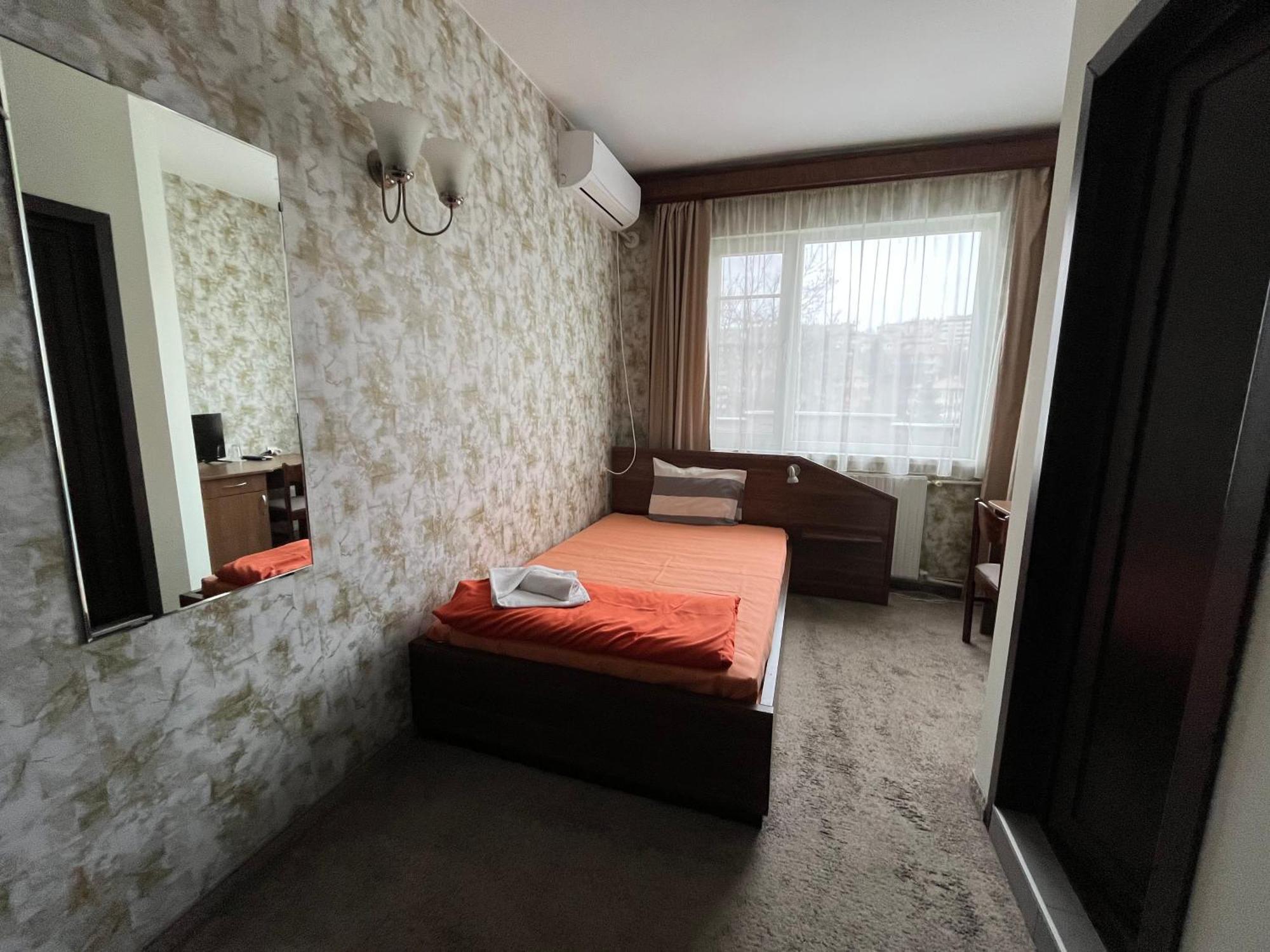 Park Hotel Ivailo Veliko Tarnovo Chambre photo