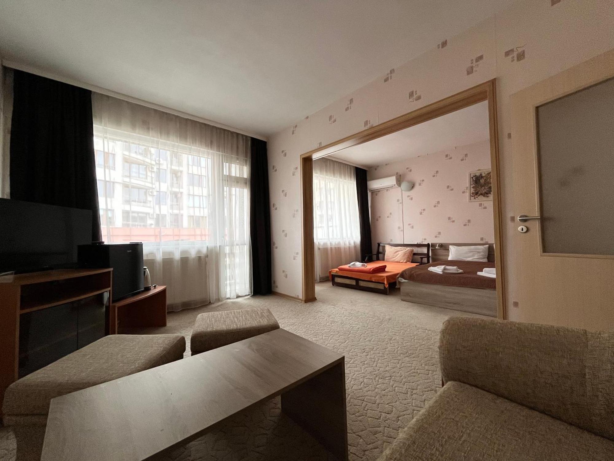 Park Hotel Ivailo Veliko Tarnovo Chambre photo